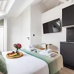 Saint Charles - Expo Apartmán *