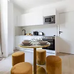 Saint Charles - Expo Apartmán *